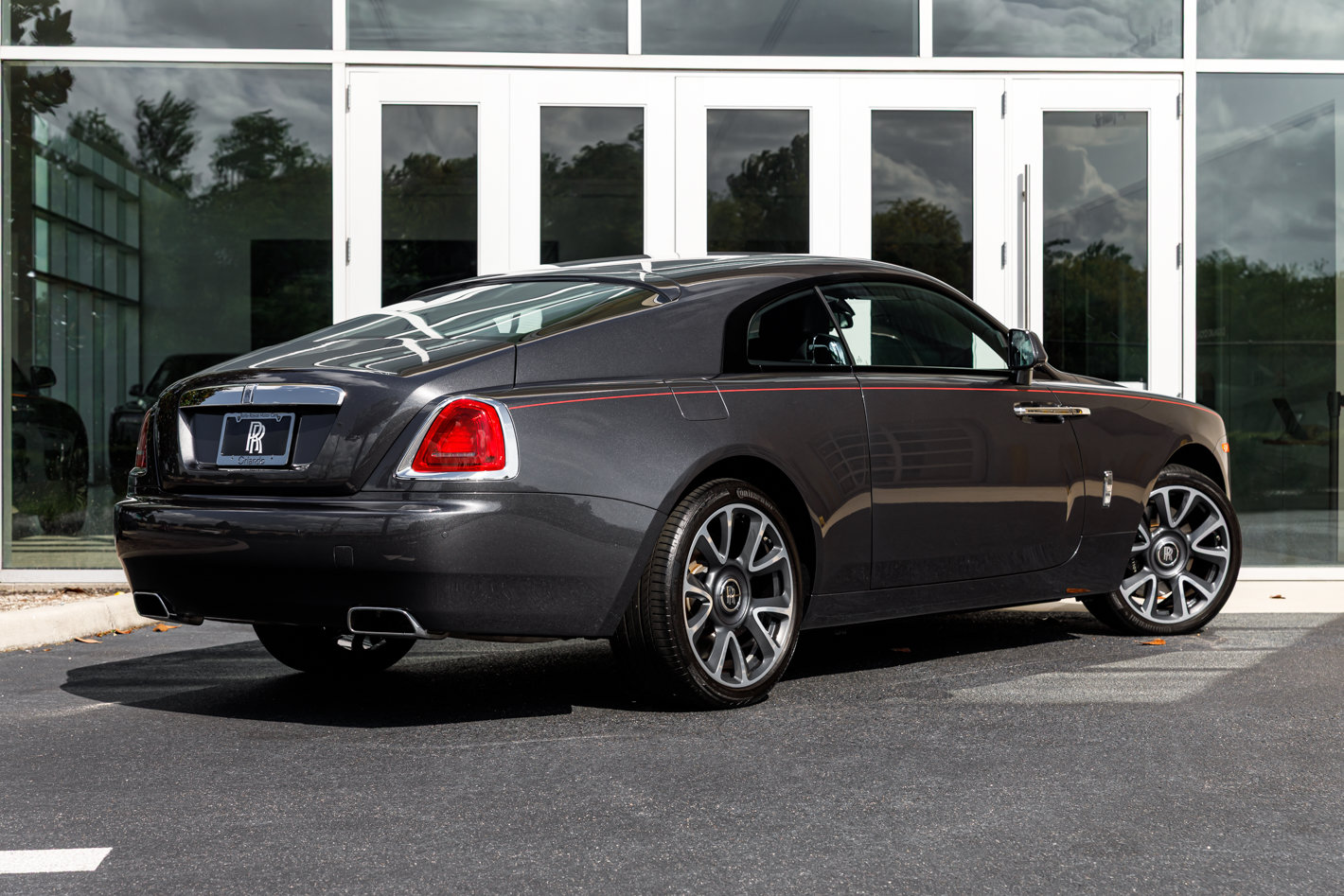 Certified 2019 Rolls-Royce Wraith RWD image 17