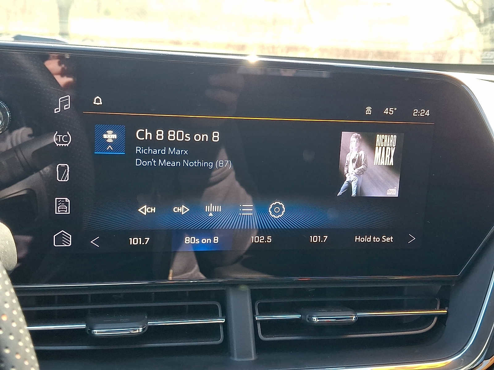 Used 2025 Chevrolet Trax RS w/ Driver Confidence Package image 19