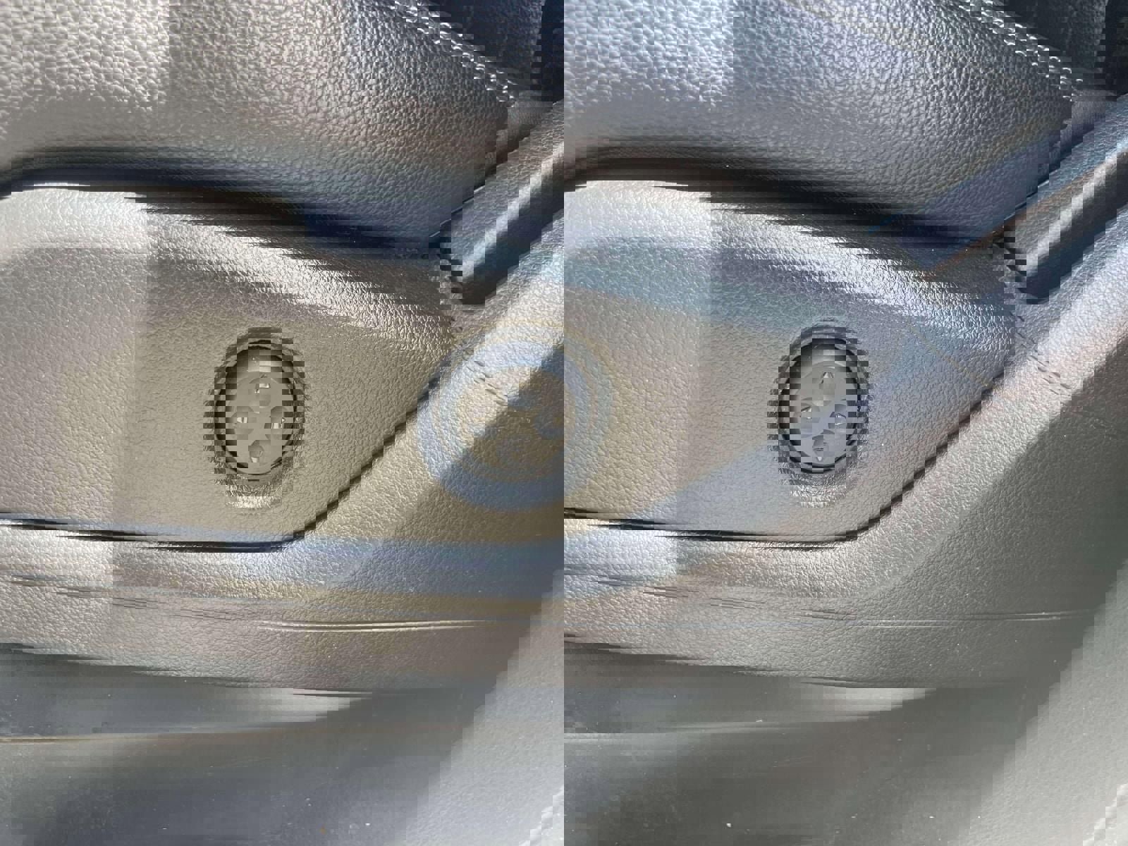 Used 2017 Mercedes-Benz GLE 350 4MATIC image 17