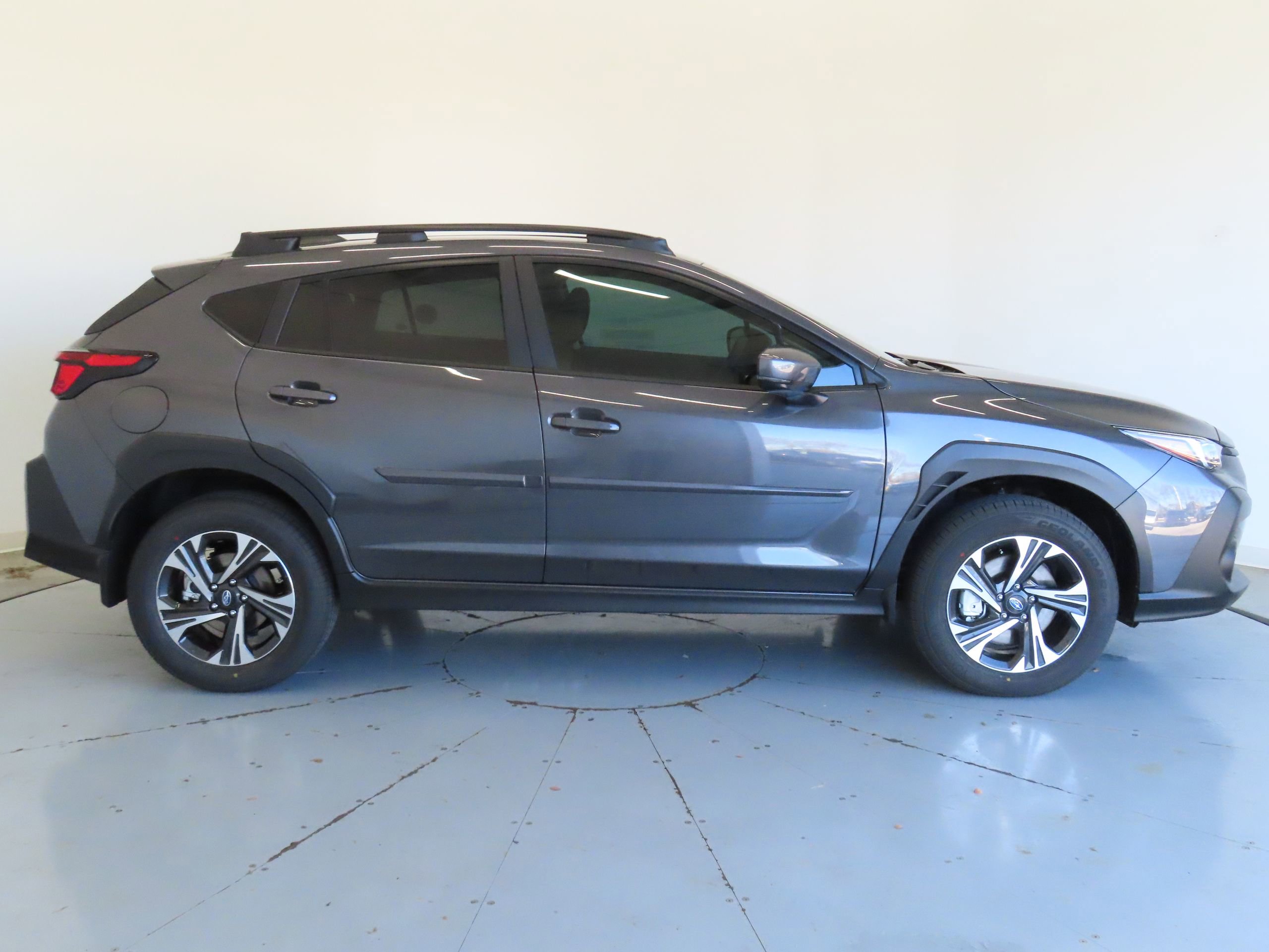 New 2026 Subaru Crosstrek 2.5i Premium image 2