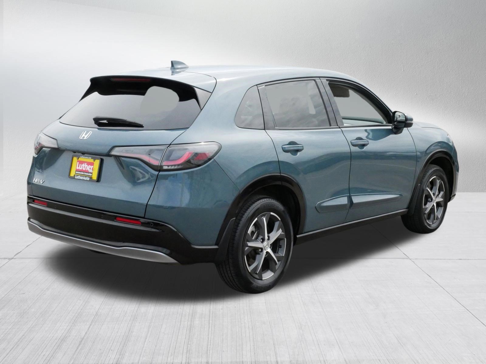 Certified 2024 Honda HR-V EX-L image 6