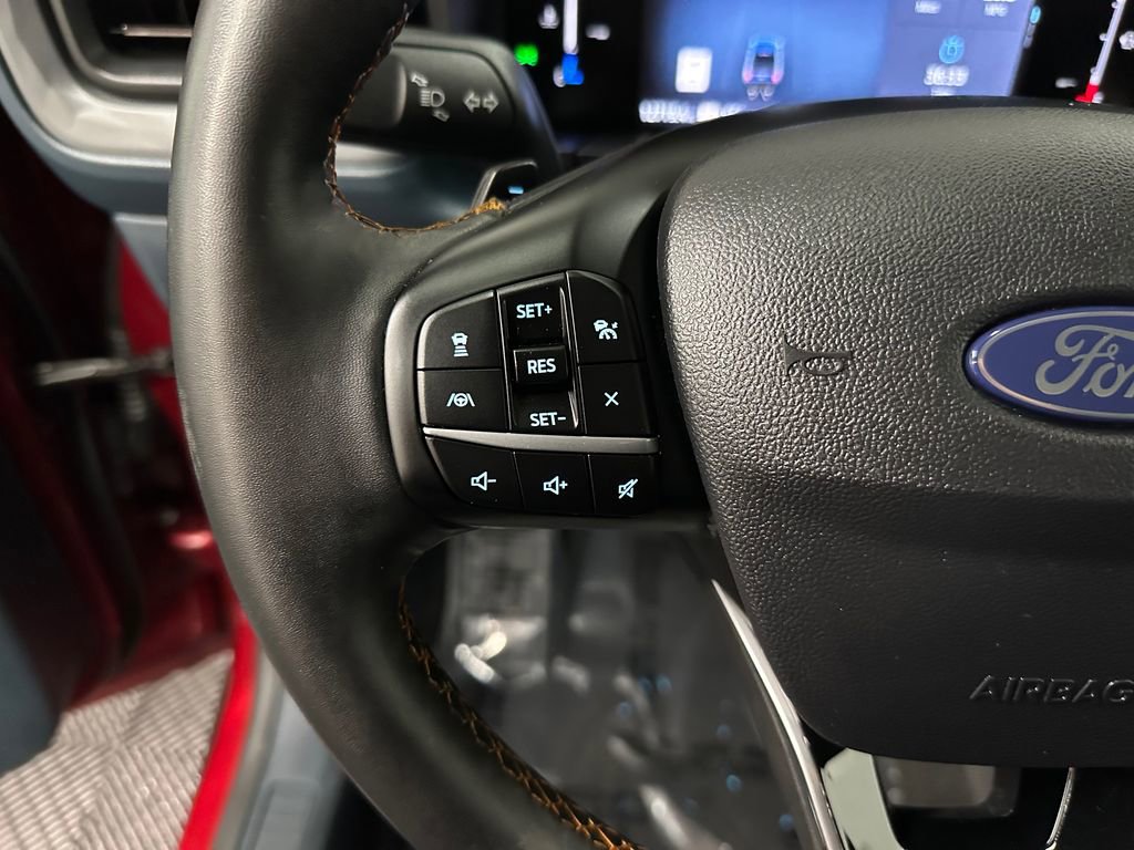 Used 2025 Ford Maverick Tremor AWD/4WD image 16