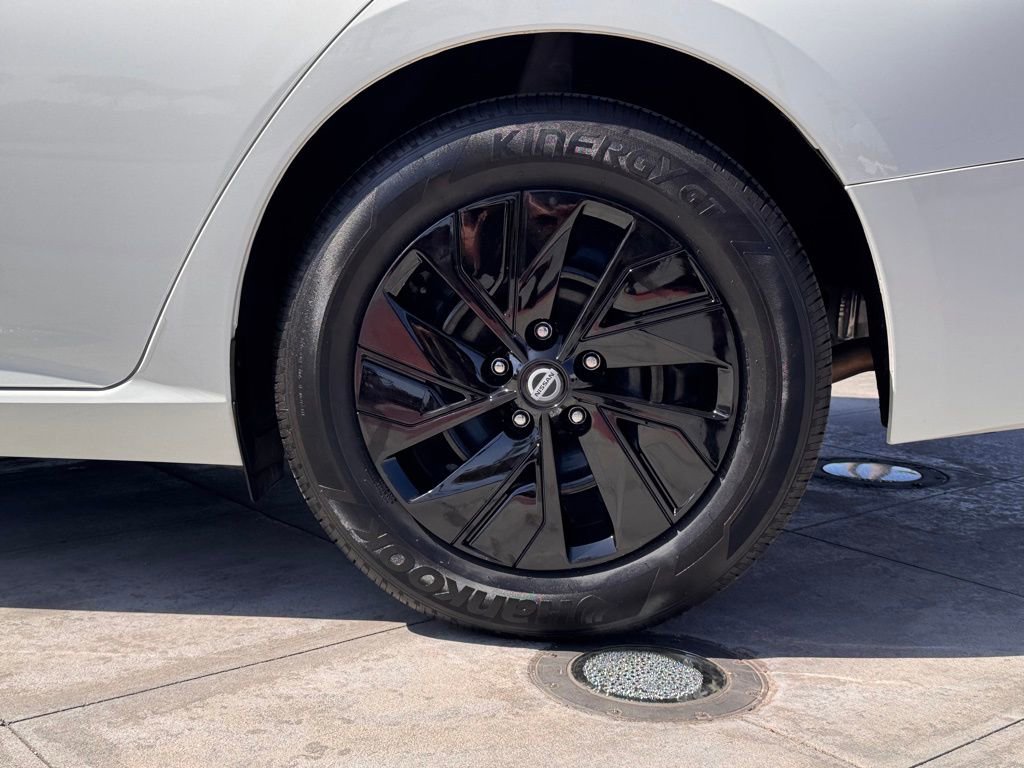 Certified 2025 Nissan Altima 2.5 S image 10