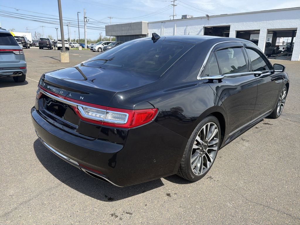 Used 2019 Lincoln Continental Reserve AWD/4WD image 5