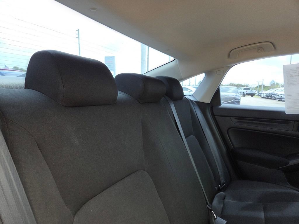 Used 2022 Honda Civic LX image 14