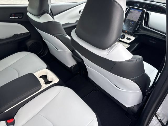 Used 2018 Toyota Prius Prime Advanced FWD image 17