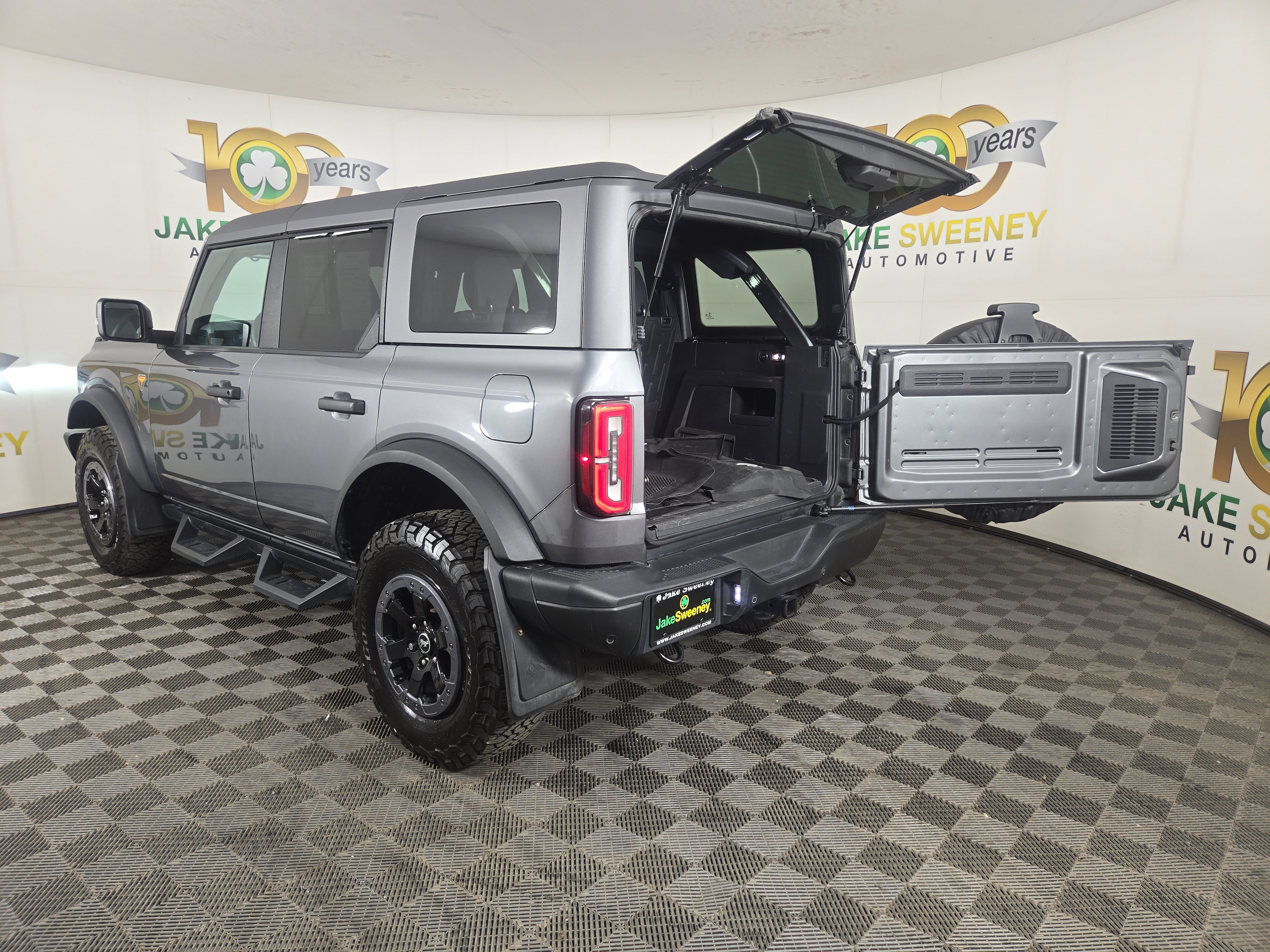 Used 2022 Ford Bronco Badlands image 32