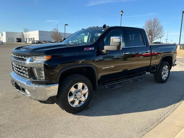 Used 2020 Chevrolet Silverado 2500 LTZ image 3
