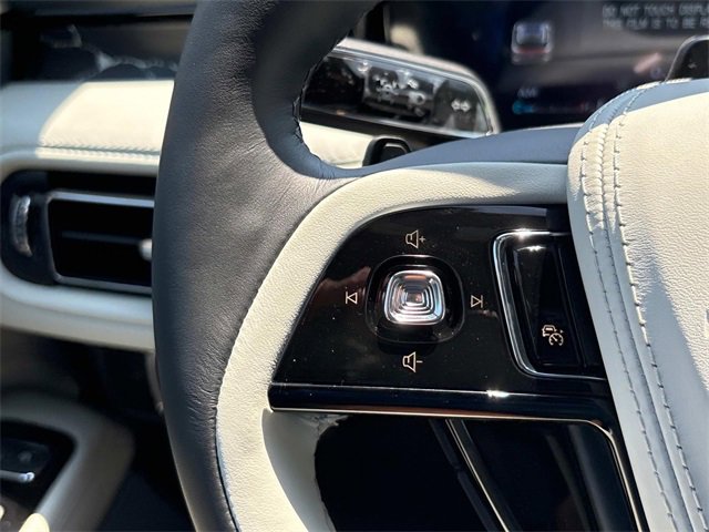 New 2025 Lincoln Aviator Black Label w/ Black Label Special Edition image 27