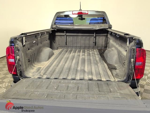 Used 2015 Chevrolet Colorado Z71 AWD/4WD image 9