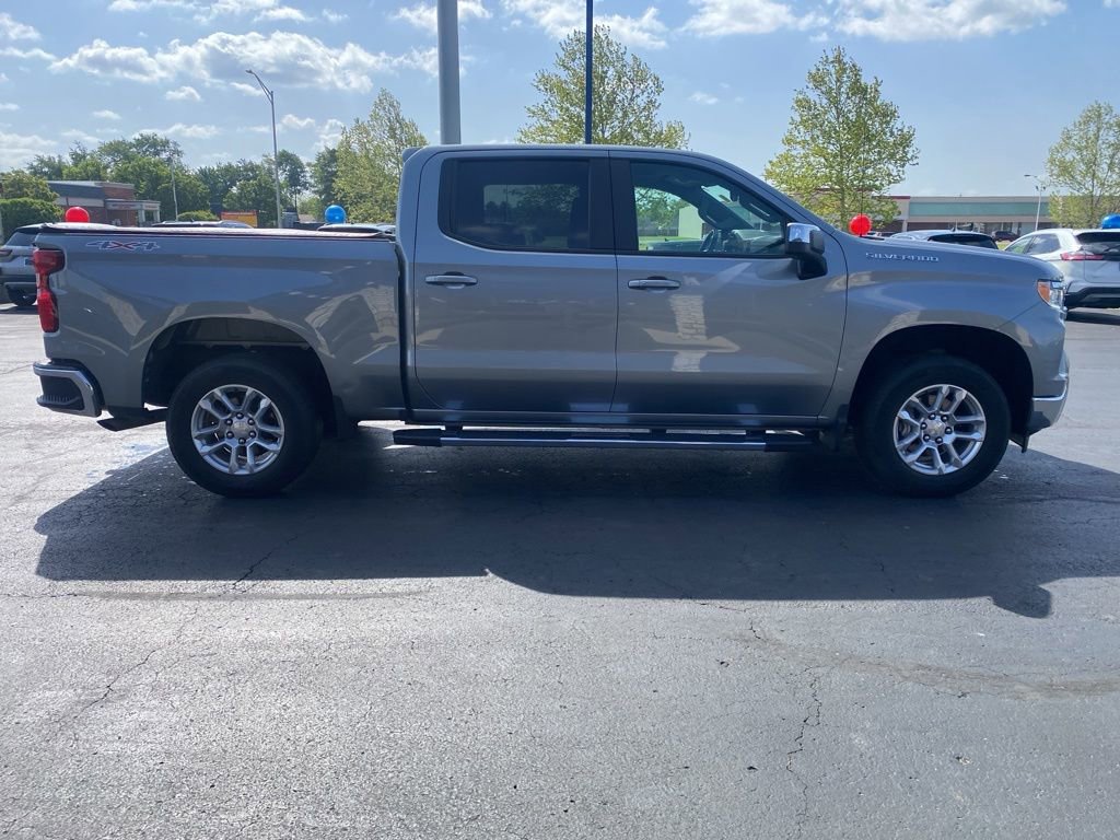 Used 2023 Chevrolet Silverado 1500 LT AWD/4WD image 2