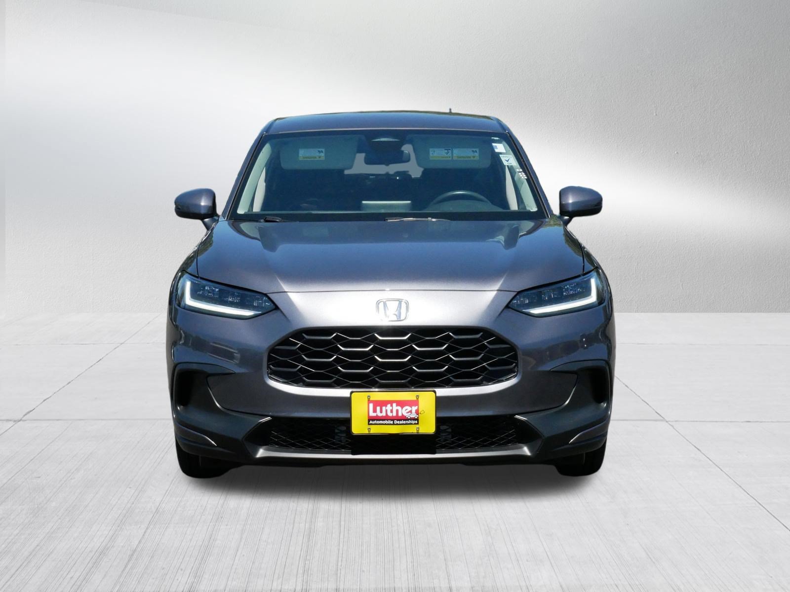 Used 2024 Honda HR-V LX image 2