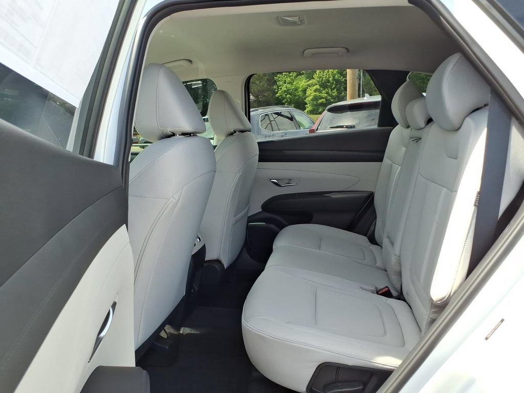 New 2026 Hyundai Tucson SEL Plus FWD image 9