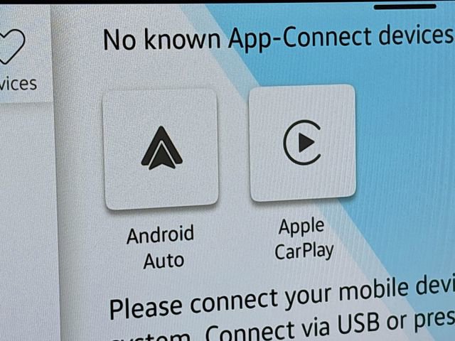 New 2025 Volkswagen Atlas Cross Sport SE image 13