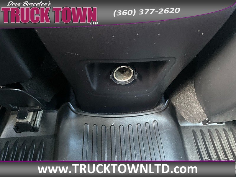 Used 2017 Toyota RAV4 LE w/ All Weather Liner Package AWD/4WD image 15