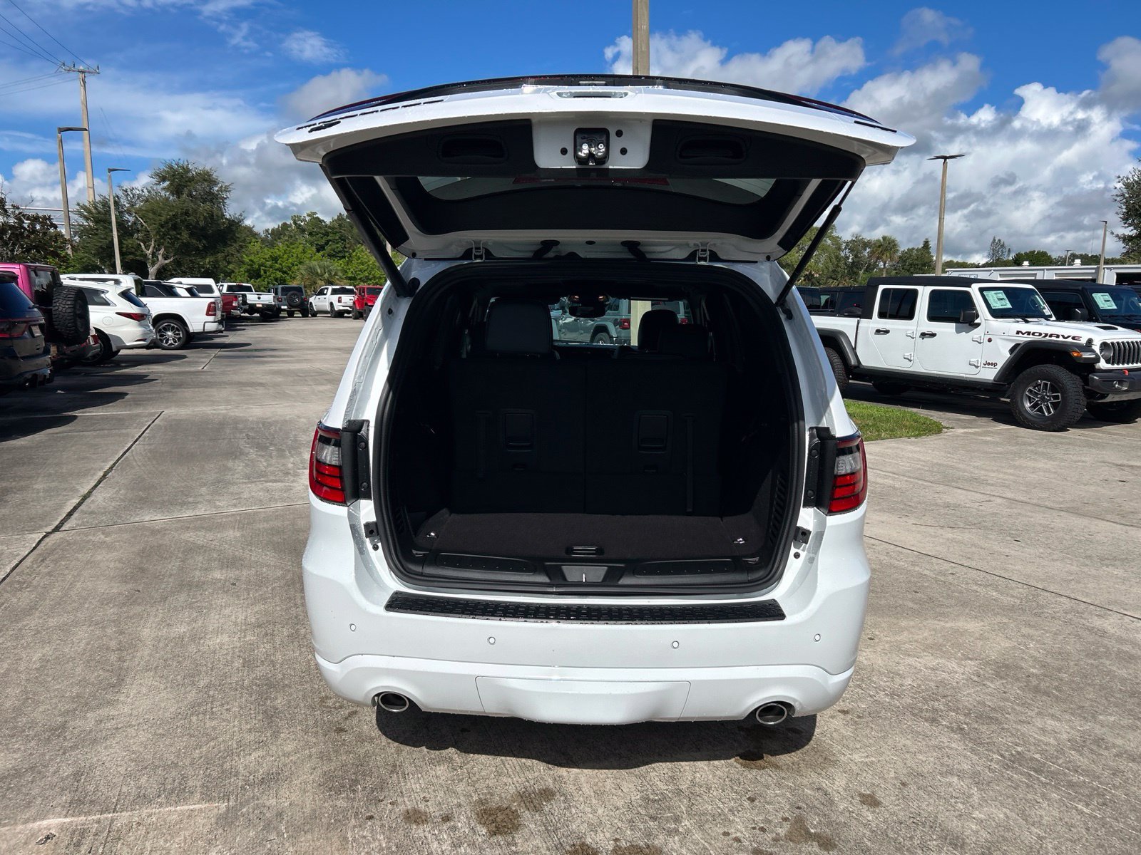 New 2027 Dodge Durango GT AWD/4WD image 35