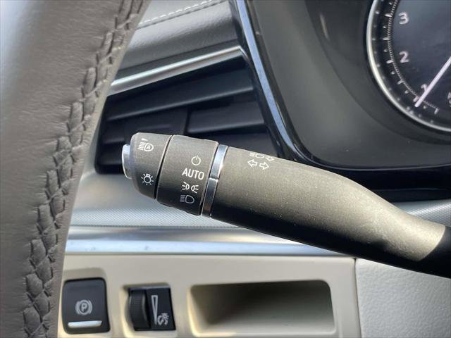 Used 2023 Cadillac XT5 Premium Luxury w/ LPO, Floor Liner Package image 21