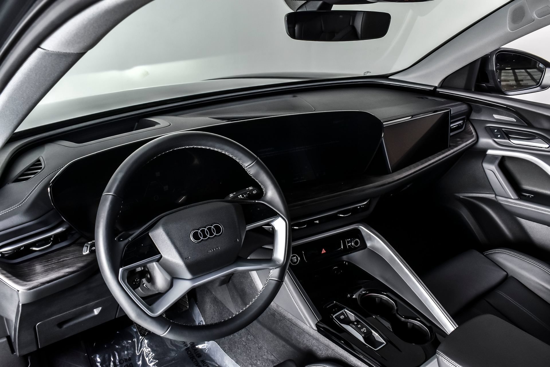 Used 2025 Audi Q5 Prestige AWD/4WD image 18