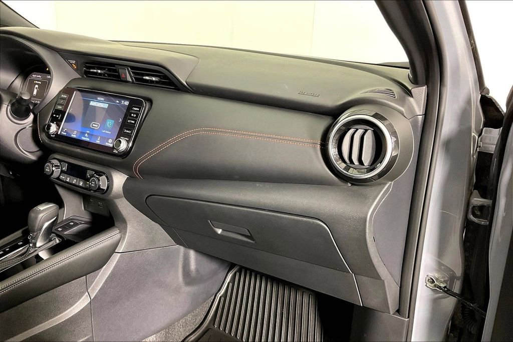 Used 2024 Nissan Kicks SR w/ SR Premium Package image 22
