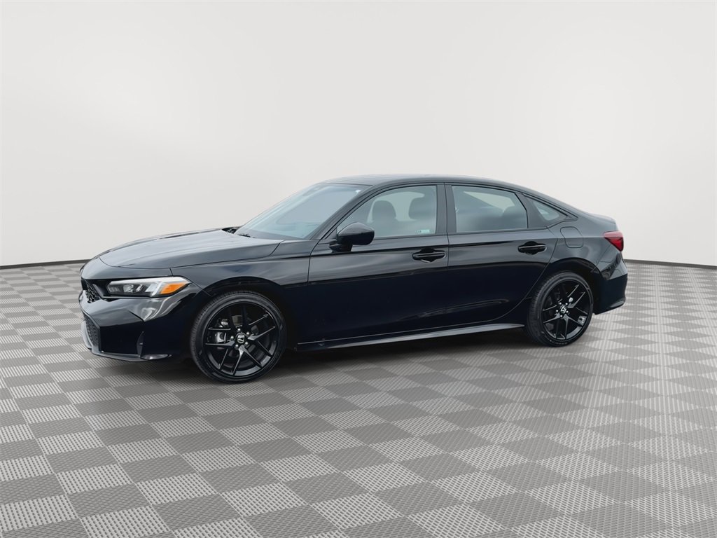 Used 2025 Honda Civic Sport image 4