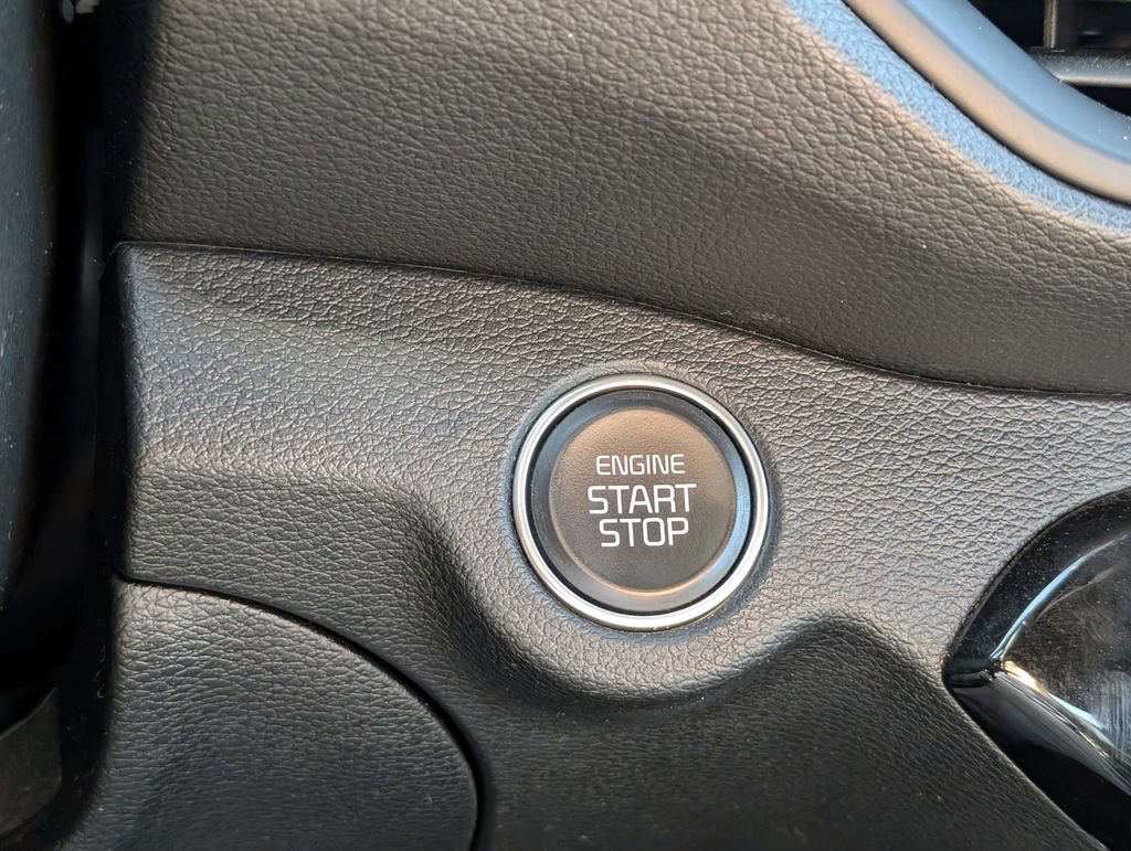 Used 2023 Kia Forte GT-Line image 24