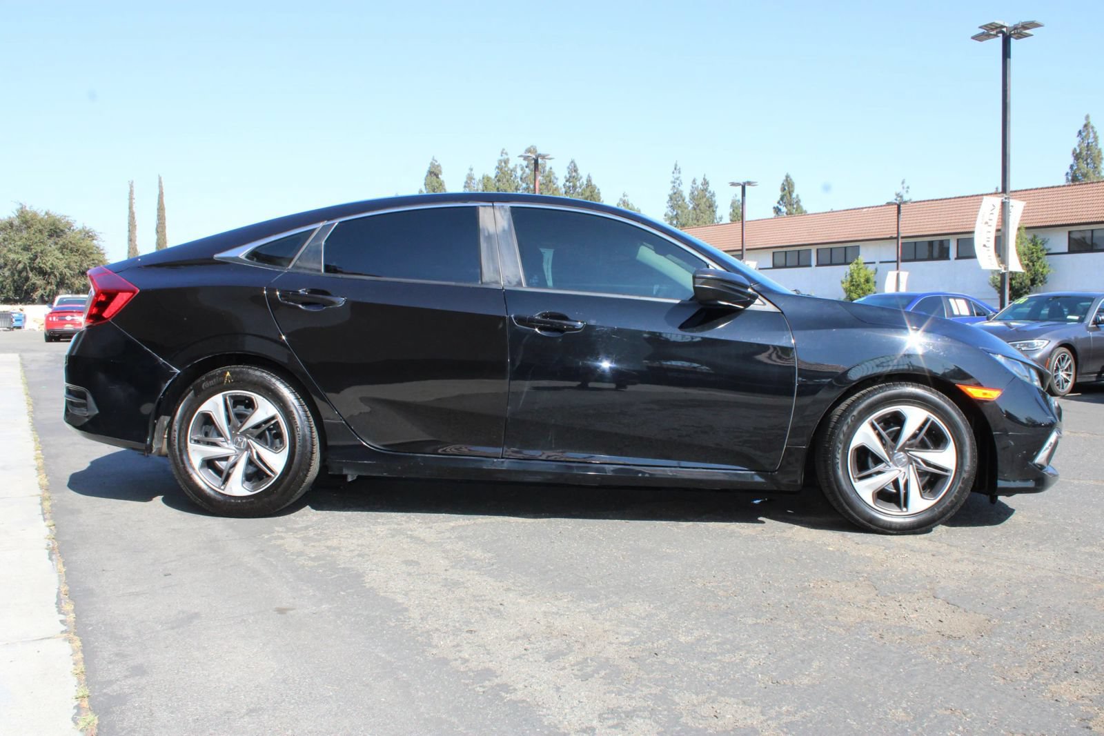 Used 2019 Honda Civic LX image 32