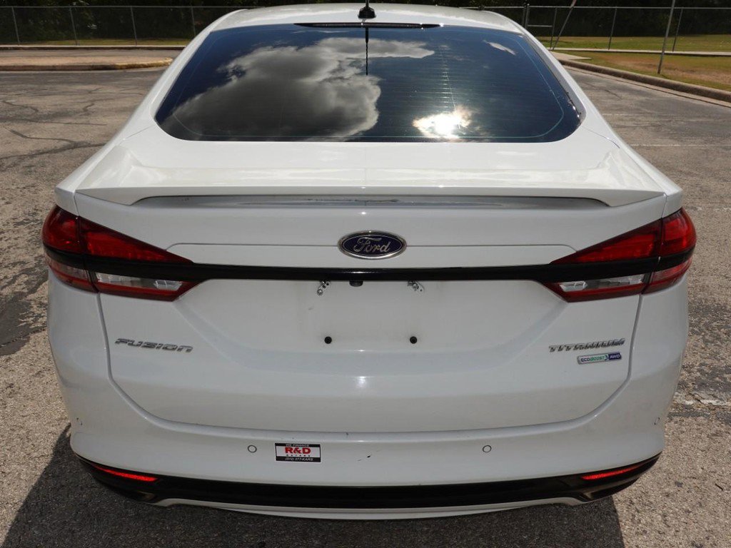 Used 2018 Ford Fusion Titanium image 6