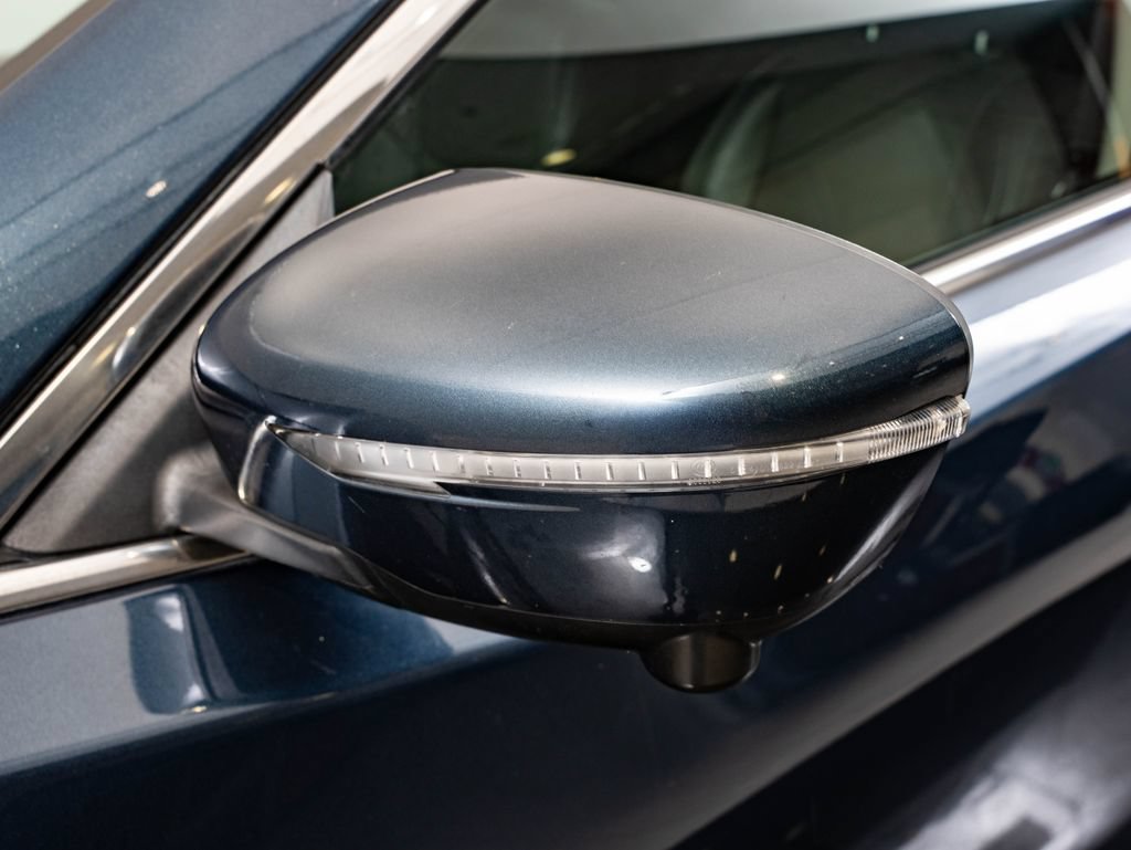 Used 2015 Nissan Rogue SL AWD/4WD image 15