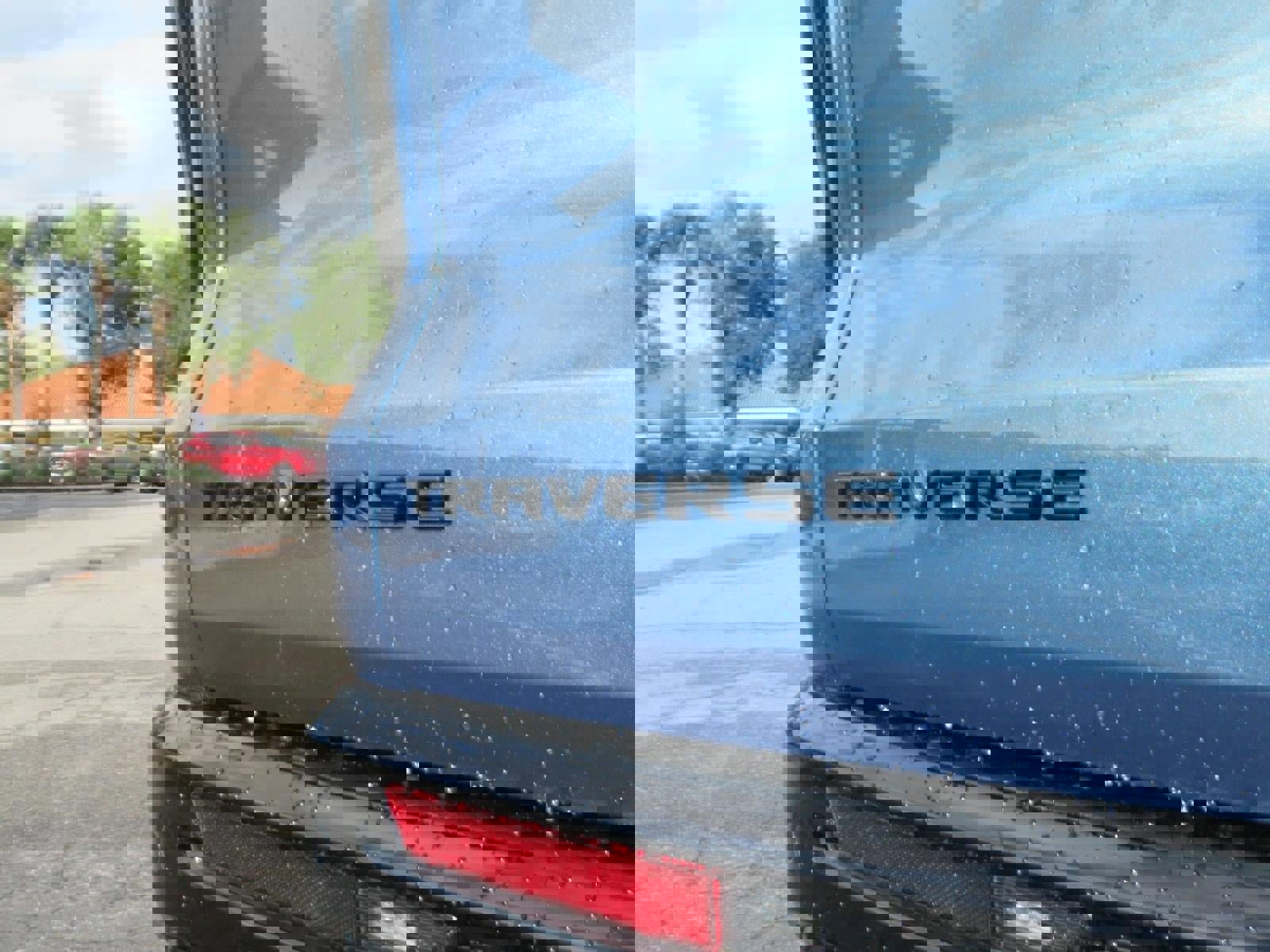 New 2026 Chevrolet Traverse RS image 8