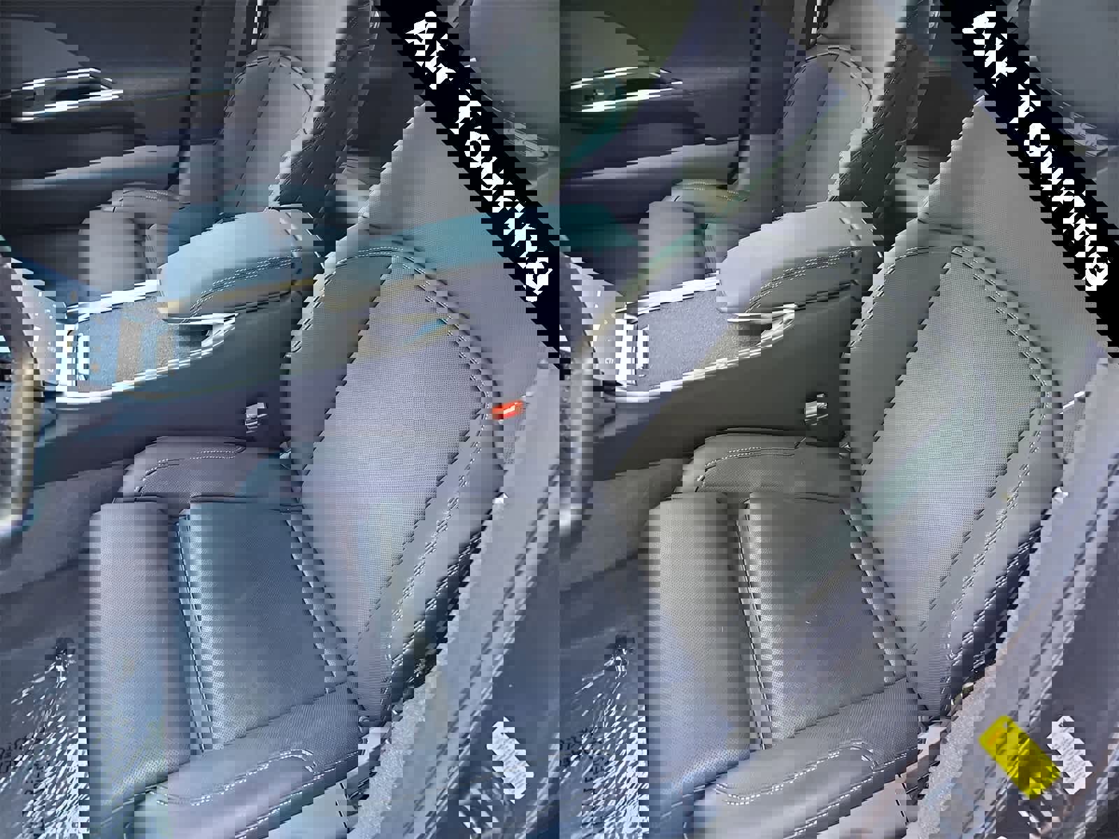 Used 2024 Lucid Air Touring image 15