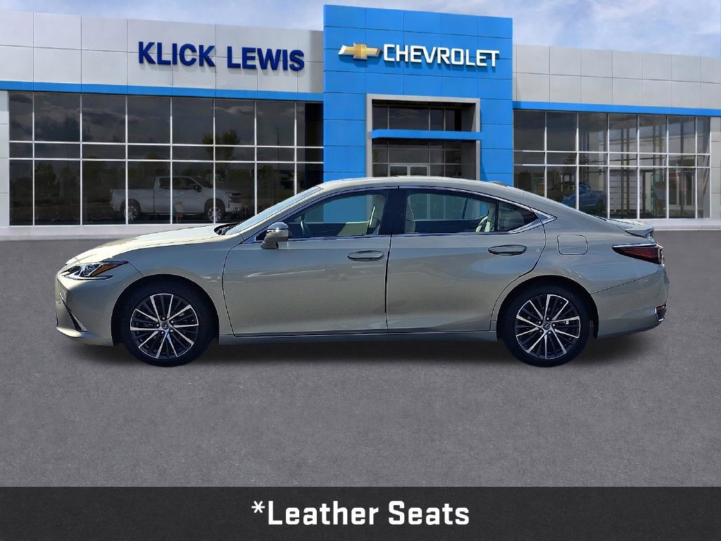 Used 2022 Lexus ES 250 w/ Premium Package AWD/4WD image 4