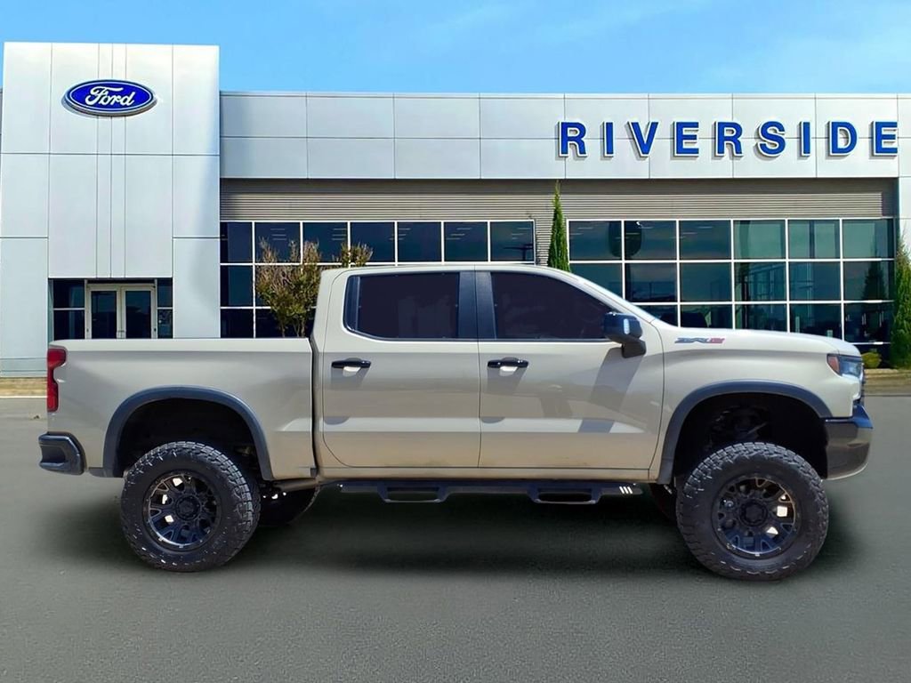 Used 2022 Chevrolet Silverado 1500 ZR2 w/ Technology Package AWD/4WD image 8
