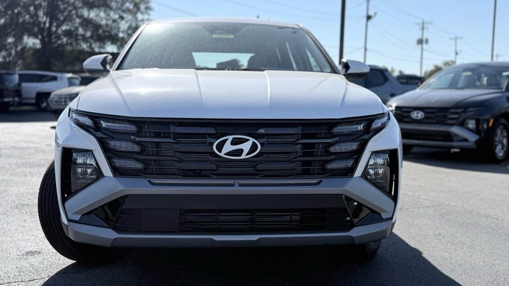 New 2026 Hyundai Tucson SE image 2