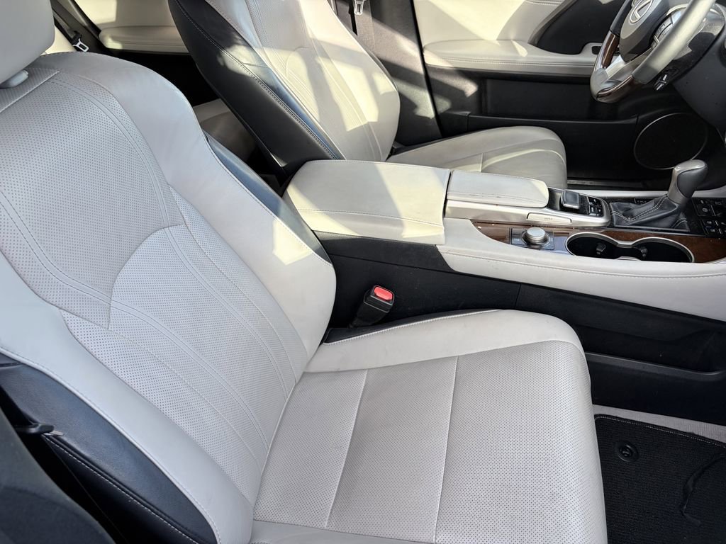 Used 2017 Lexus RX 350 FWD w/ Premium Package image 6