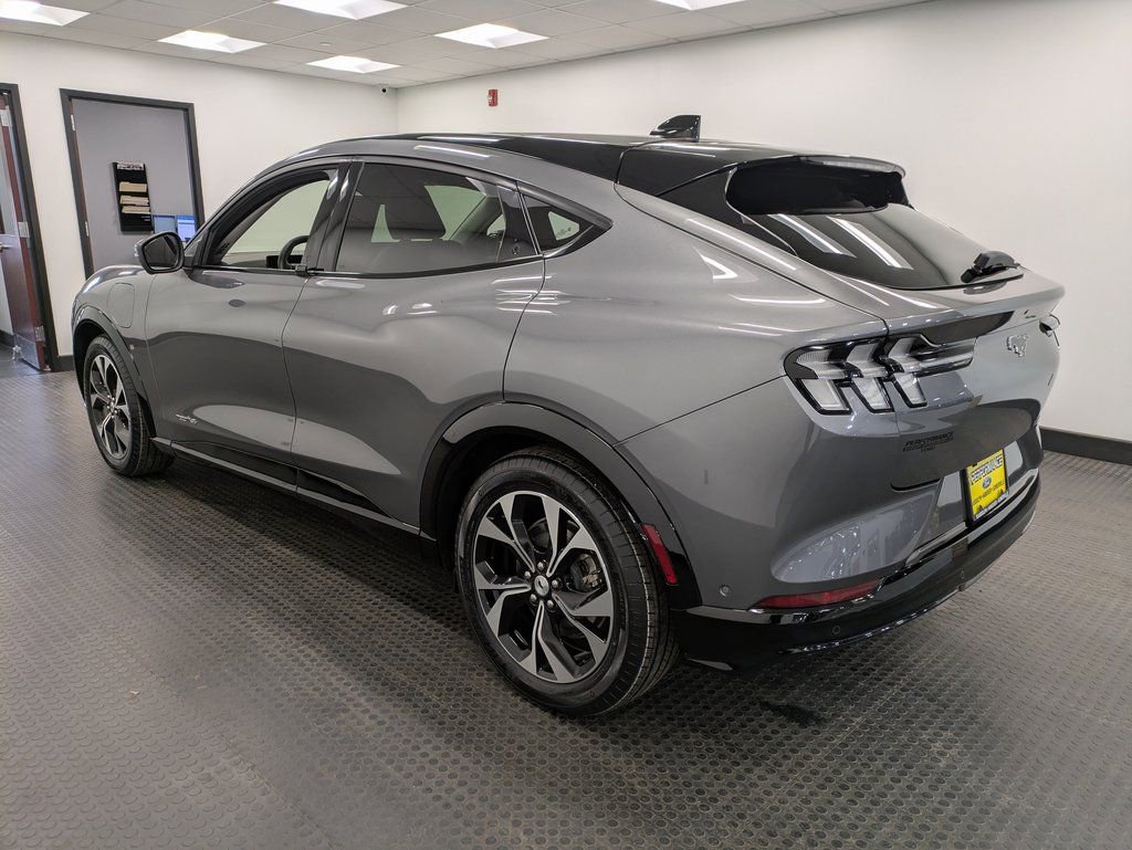 Used 2021 Ford Mustang Mach-E Premium image 6