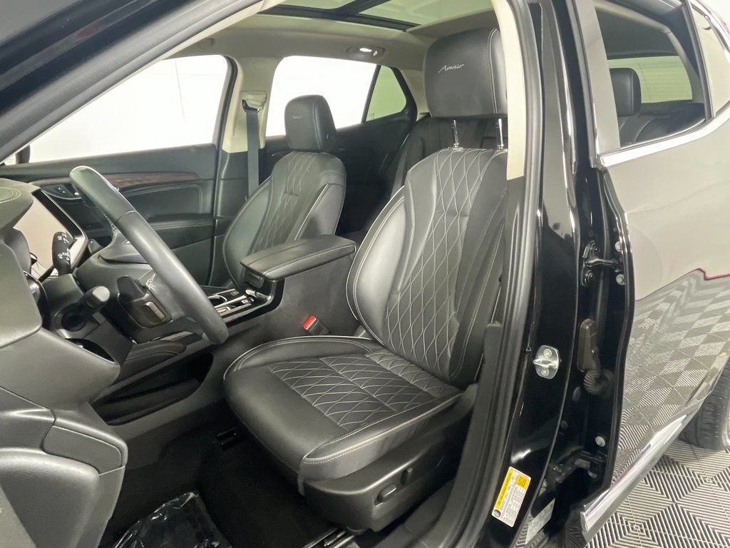 Used 2023 Buick Envision Avenir AWD/4WD image 24