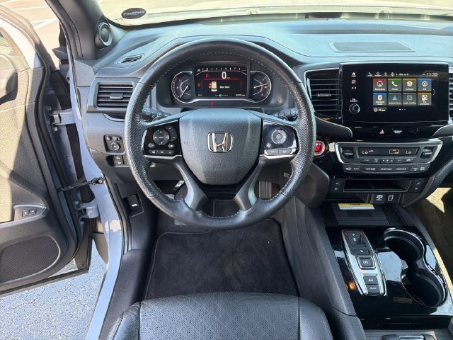 Used 2023 Honda Passport Elite image 15