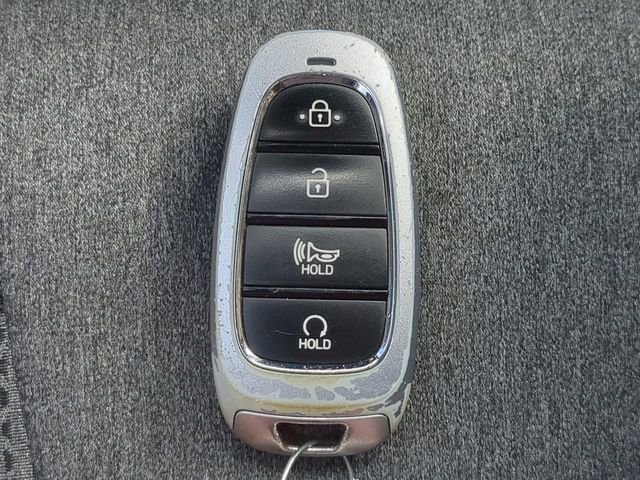 Used 2021 Hyundai Santa Fe SEL w/ Cargo Package image 35