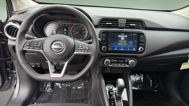 Used 2025 Nissan Versa SR w/ Trunk Package FWD image 10
