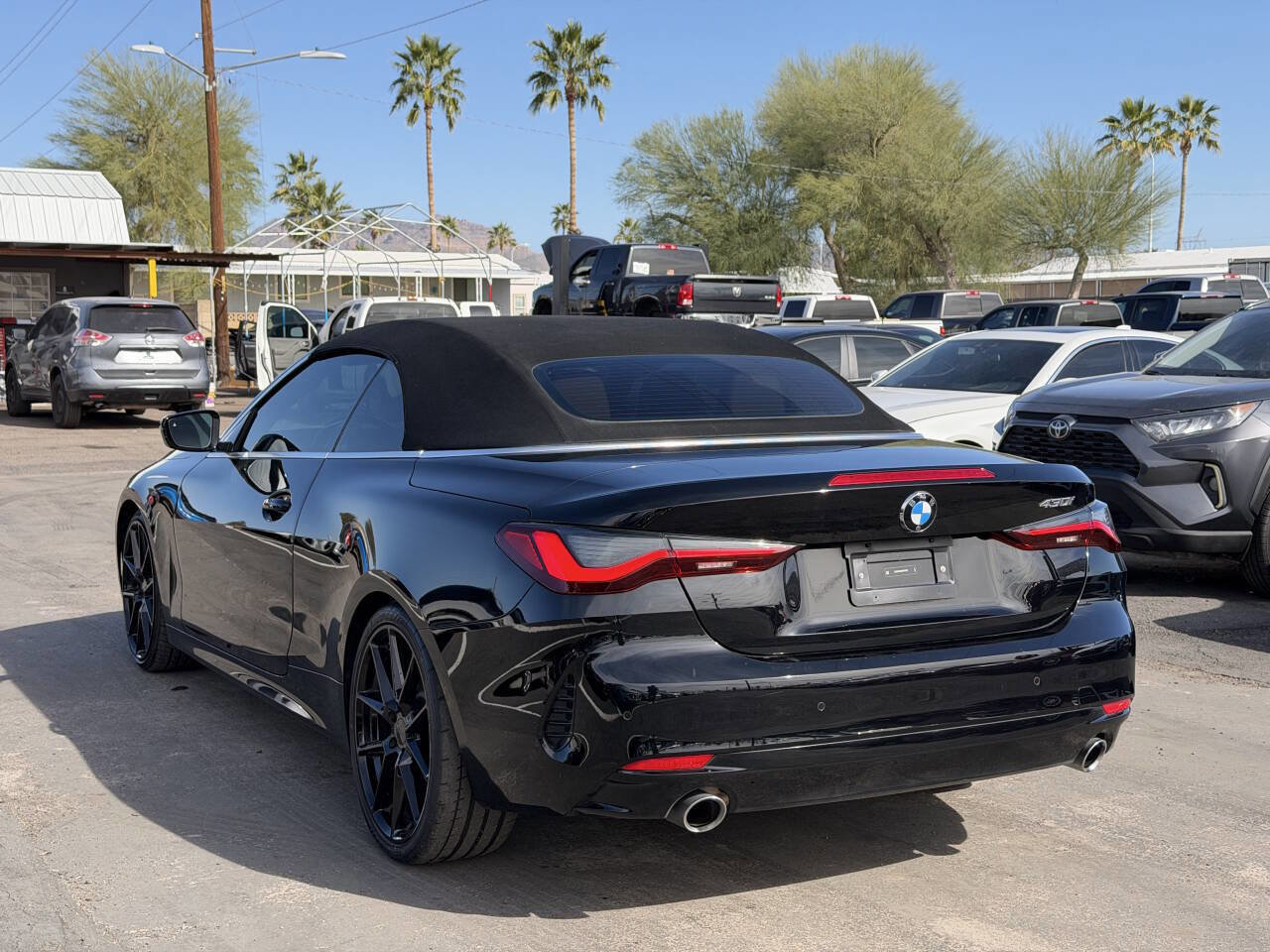 Used 2024 BMW 430i Convertible w/ Convenience Package image 8