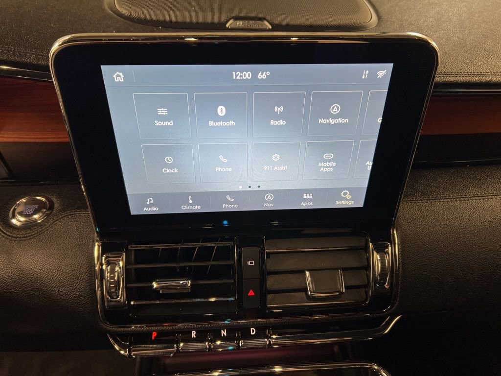 Used 2020 Lincoln Navigator Reserve w/ Equipment Group 208A Reserve image 9