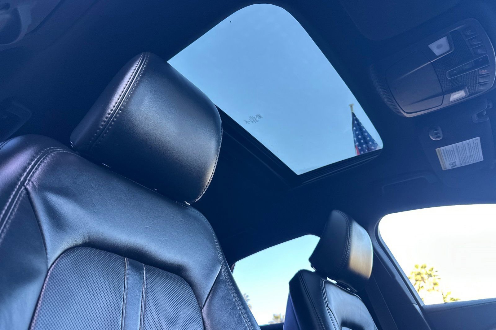 Used 2020 Lincoln MKZ Reserve image 15