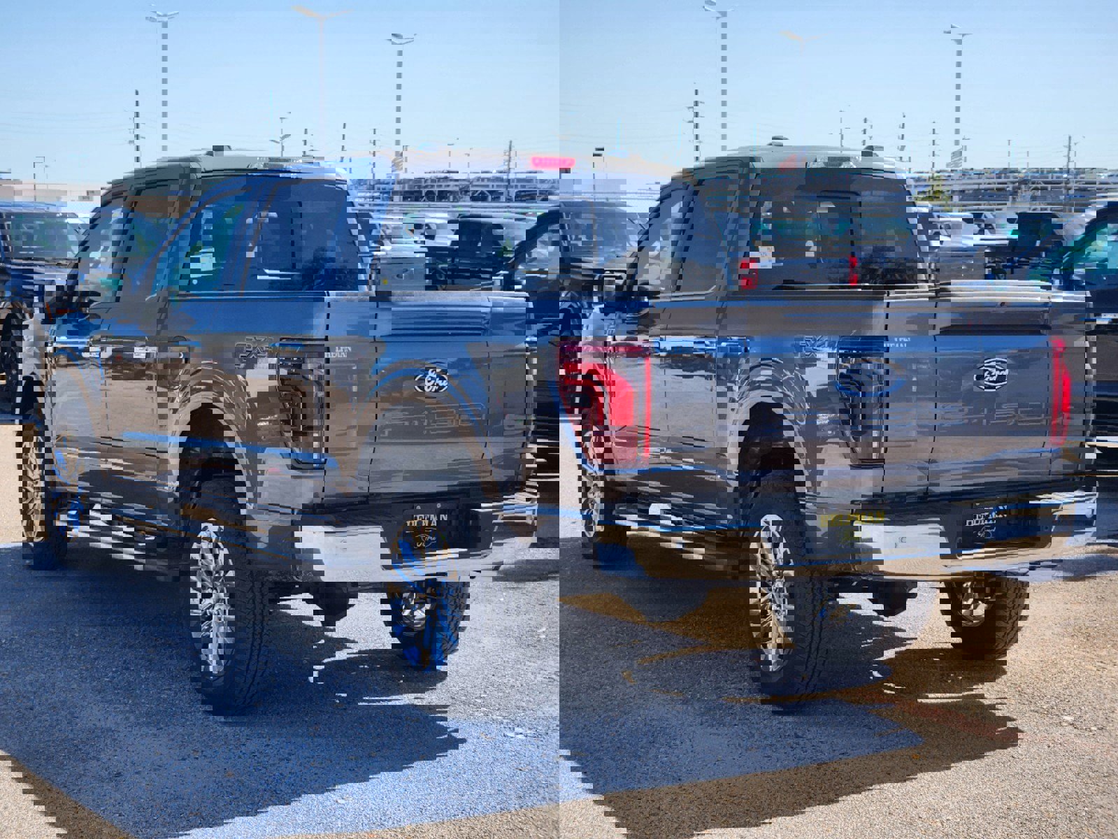 New 2025 Ford F150 Lariat w/ Equipment Group 501A Mid image 4