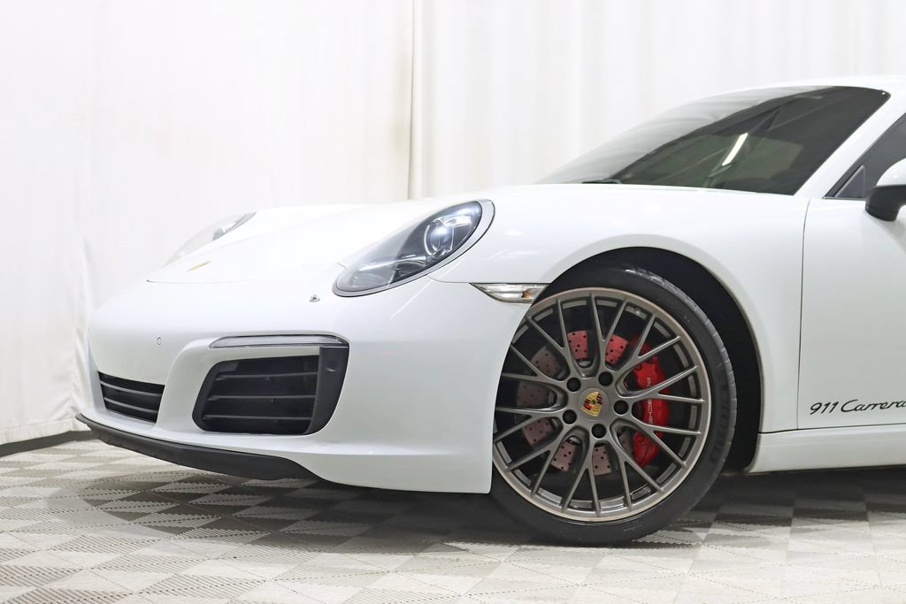 Used 2017 Porsche 911 Carrera S RWD image 2