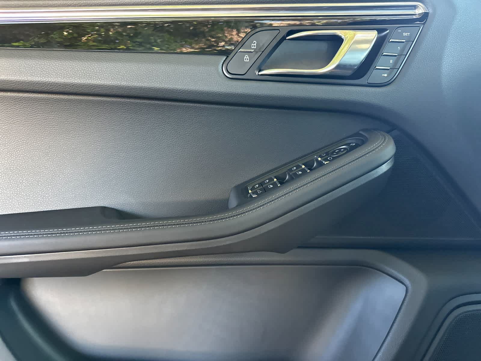 New 2026 Porsche Macan AWD/4WD image 12