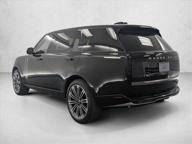 New 2025 Land Rover Range Rover Long Wheelbase SE image 3