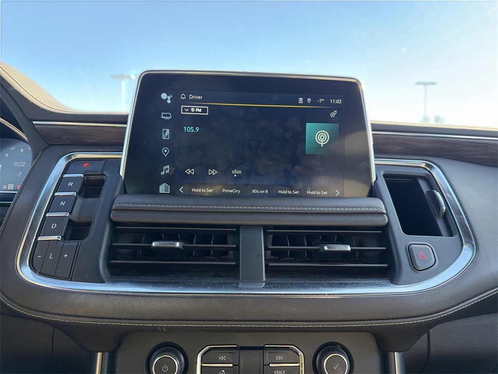 Certified 2022 Chevrolet Suburban LT w/ Luxury Package image 5