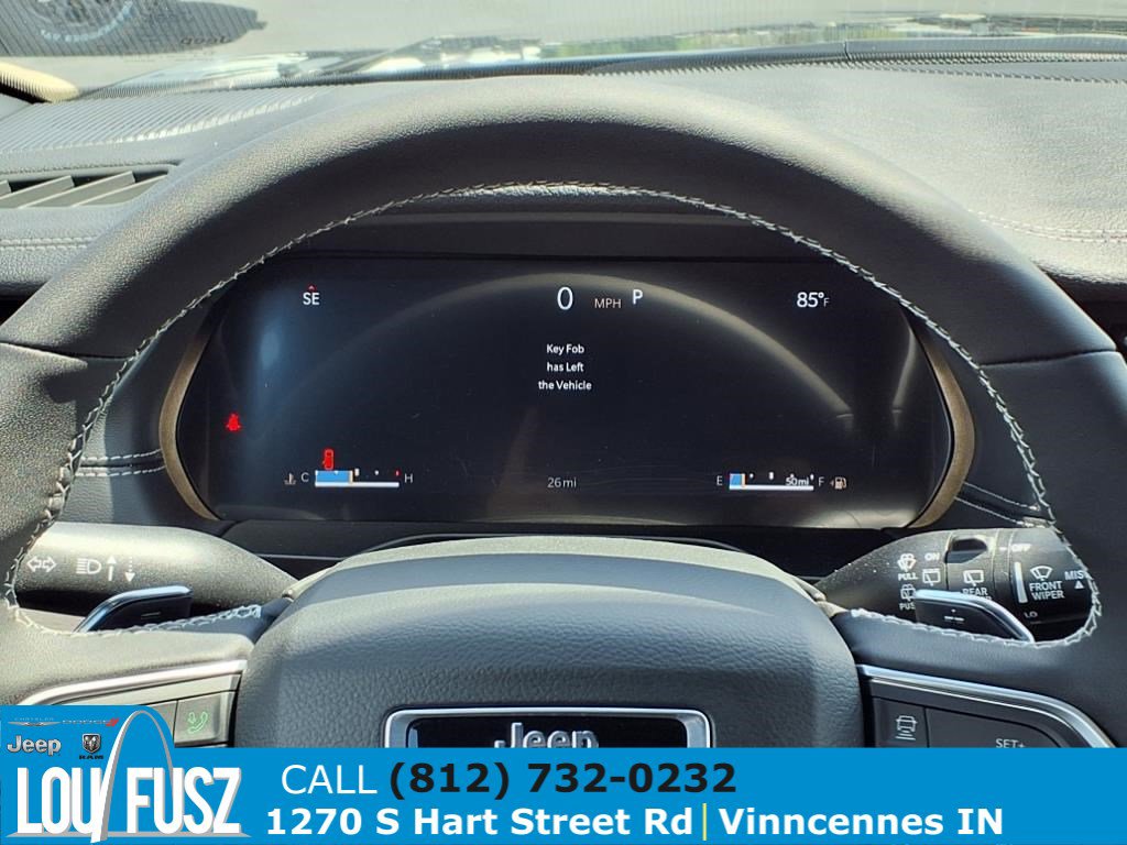 New 2025 Jeep Grand Cherokee L Limited w/ Luxury Tech Group II image 12