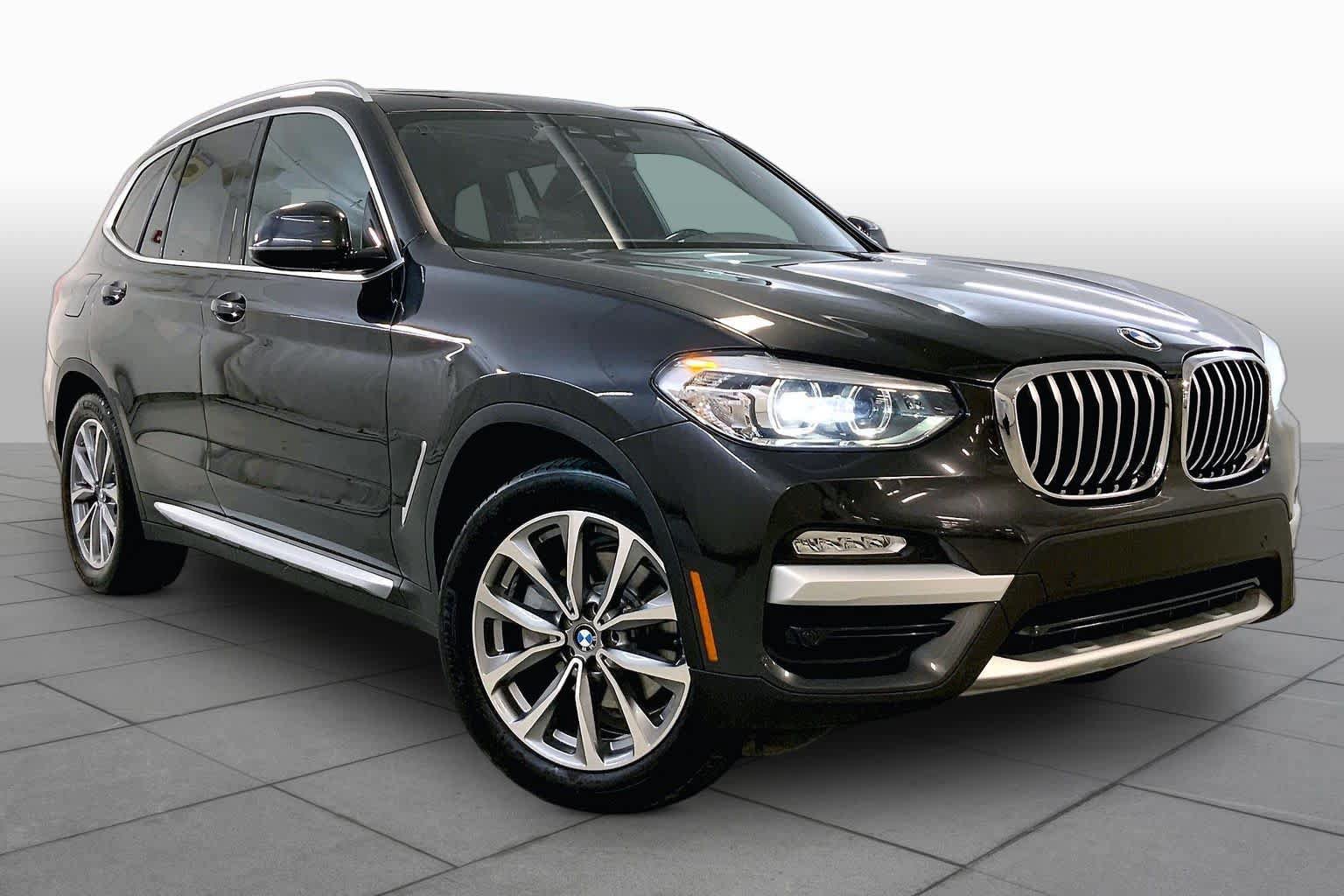 Used 2019 BMW X3 xDrive30i w/ Convenience Package AWD/4WD image 2