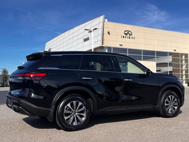 Certified 2024 INFINITI QX60 Pure image 5